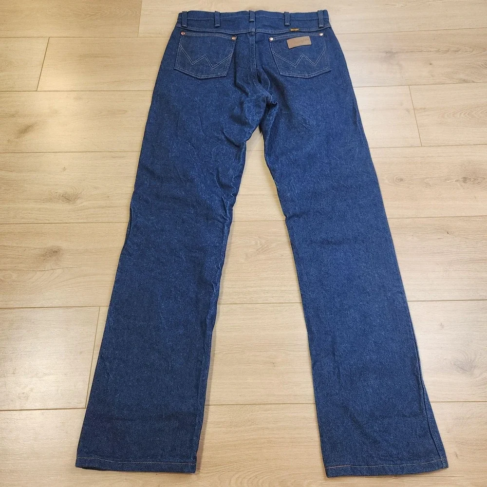 Wrangler 13MWZ Jeans Mens 33x34 Blue Medium Wash Cowboy Cut Straight Denim